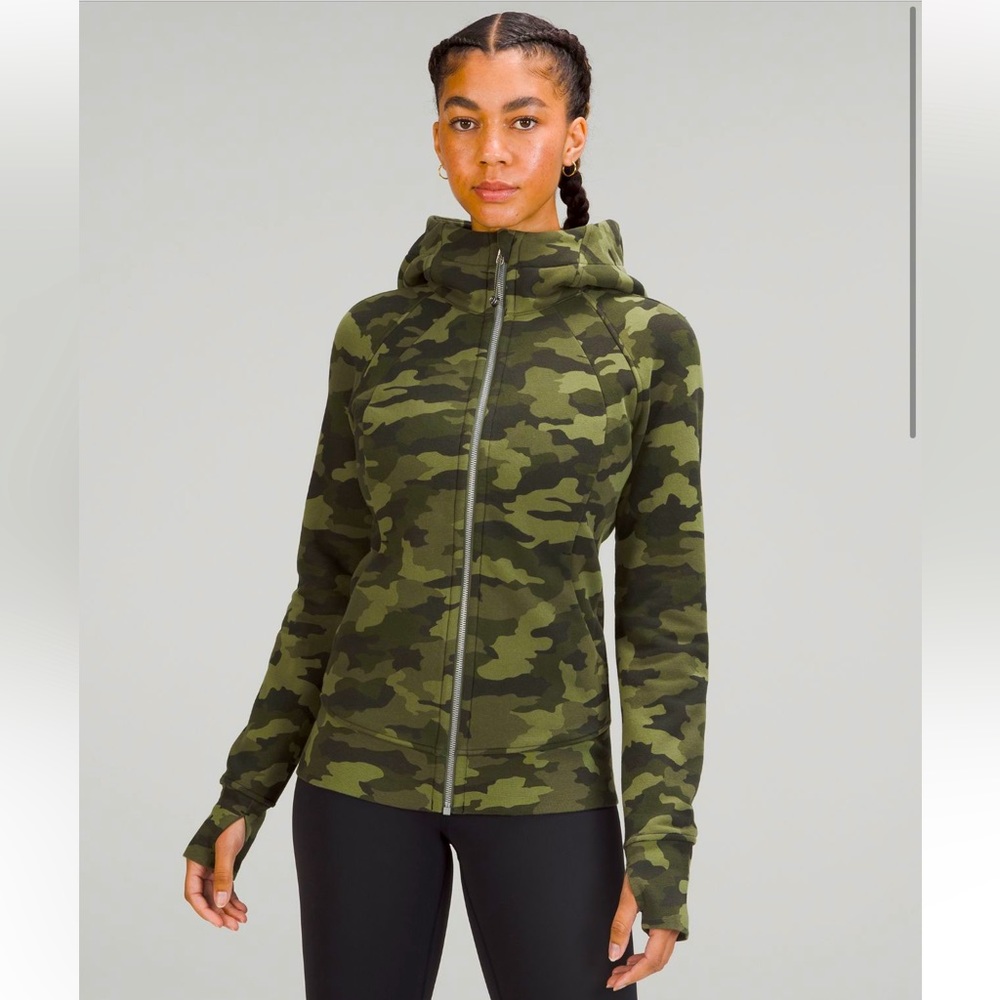 Lululemon Scuba Hoodie *Light Cotton Fleece* Size 10, Adorable Camo Print